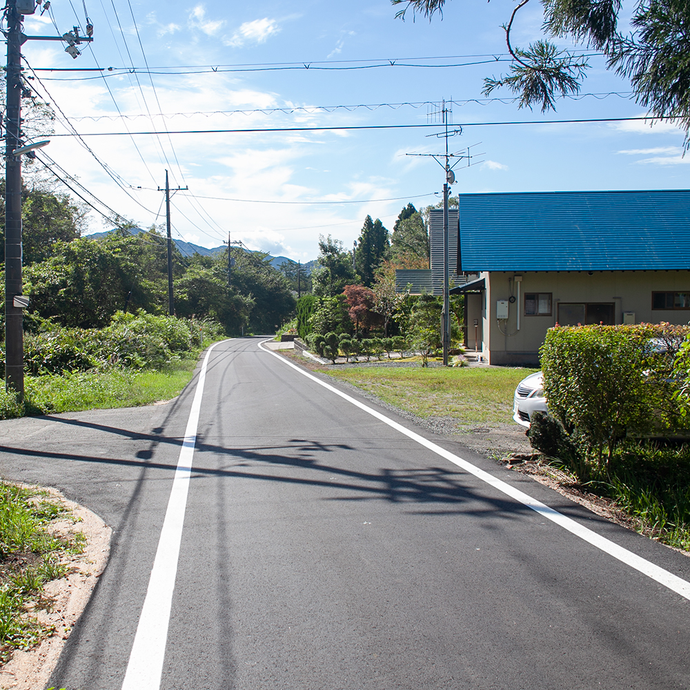 グリーンゲイブルス手前道路
